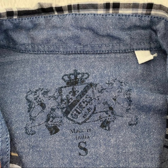 Guess Plaid Snap button up shirt size Small - Picture 4 of 7